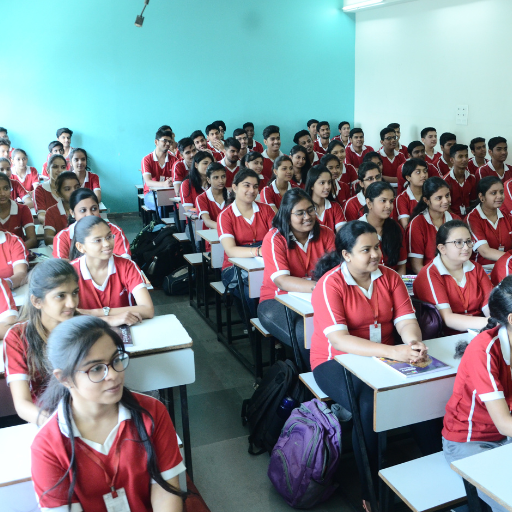 Junior College Science Commerce students at MKH Sancheti — top state board school Nagpur Classes XI and XII